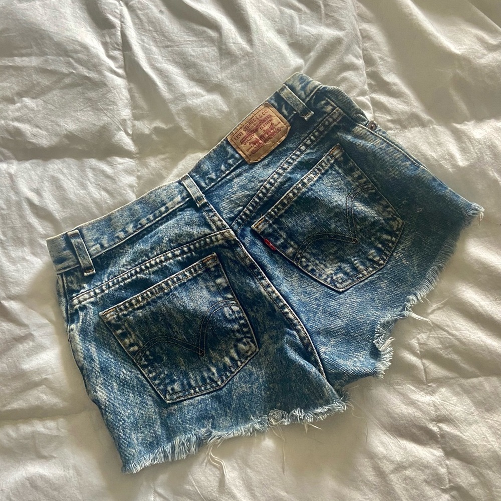 Levi’s Red Tag Distressed Vintage Cut-off Denim Shorts
